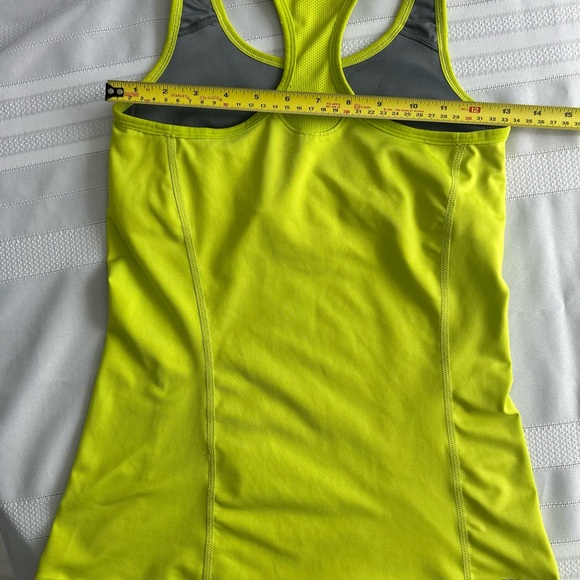 Nike Dri Fit Racerback Tank Top - Picture 4 of 4